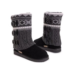MUK LUK Cheryl Fair Isle Pattern Sweater Knit Fur Lined Side Button Boots